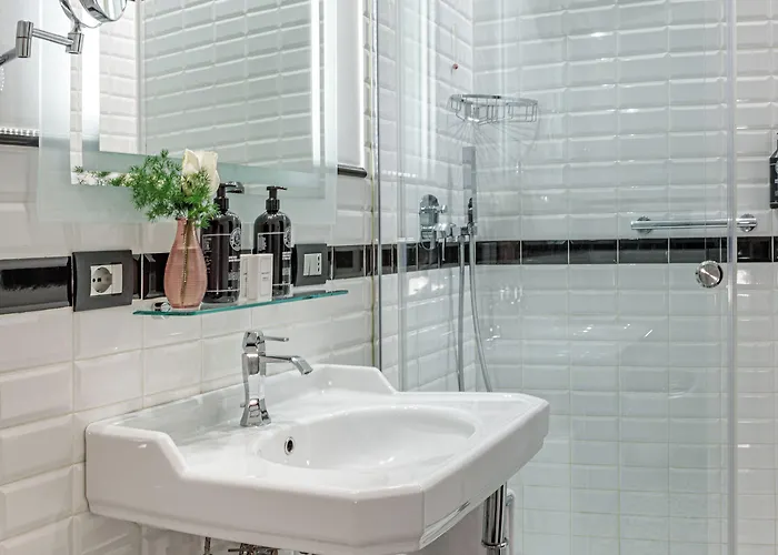 The Independent 4* Roma